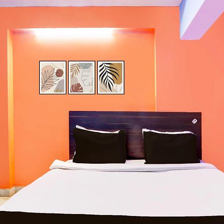 Super Hotel O Karimnagar Εξωτερικό φωτογραφία